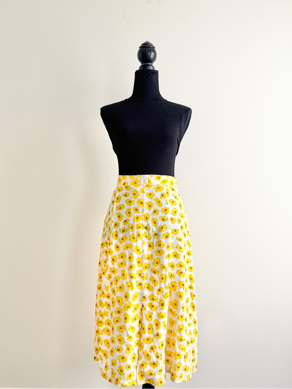 Faithfull The Brand Yellow Floral Skirt Size 2 NWT